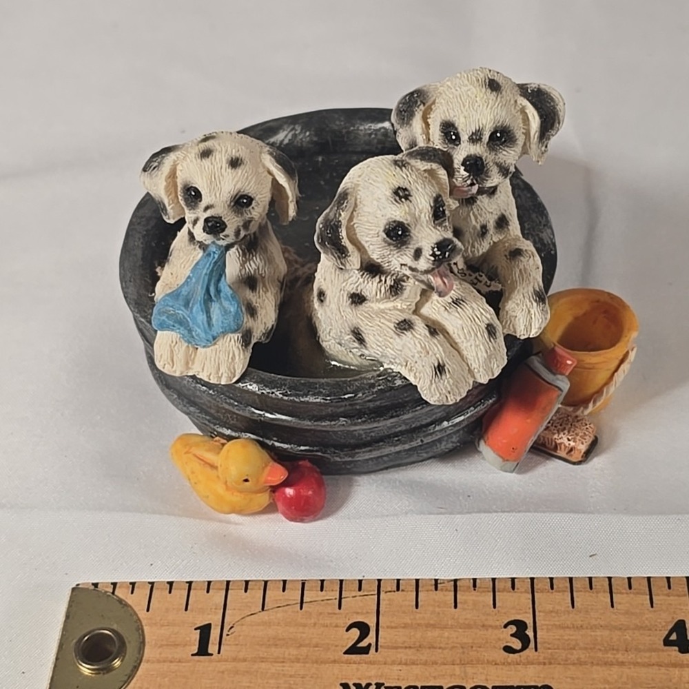 Young's Inc. DALMATIAN DOGS Resin Collectible Figurine - Pups in a‎ Washtub Pool